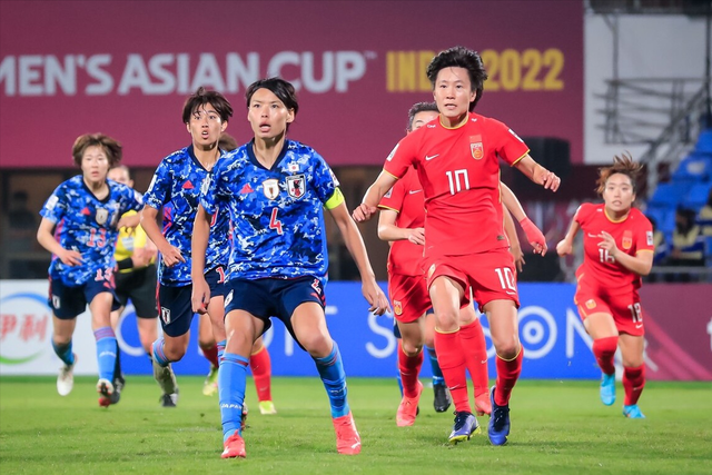 赛前华盛顿奇才备战德甲,官宣签约细节曝光,压力陡增,球队文化再被提及 赛前华盛顿奇才备战德甲,官宣签约细节曝光,压力陡增,球队文化再被提及