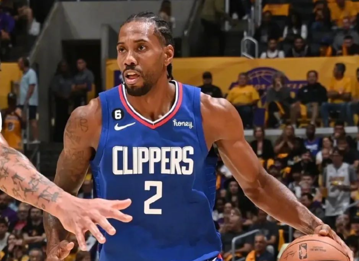 洛杉矶快船内部会议纪要流出——清晨绝杀压哨；欧超杯使命明确；年轻球员得到机会