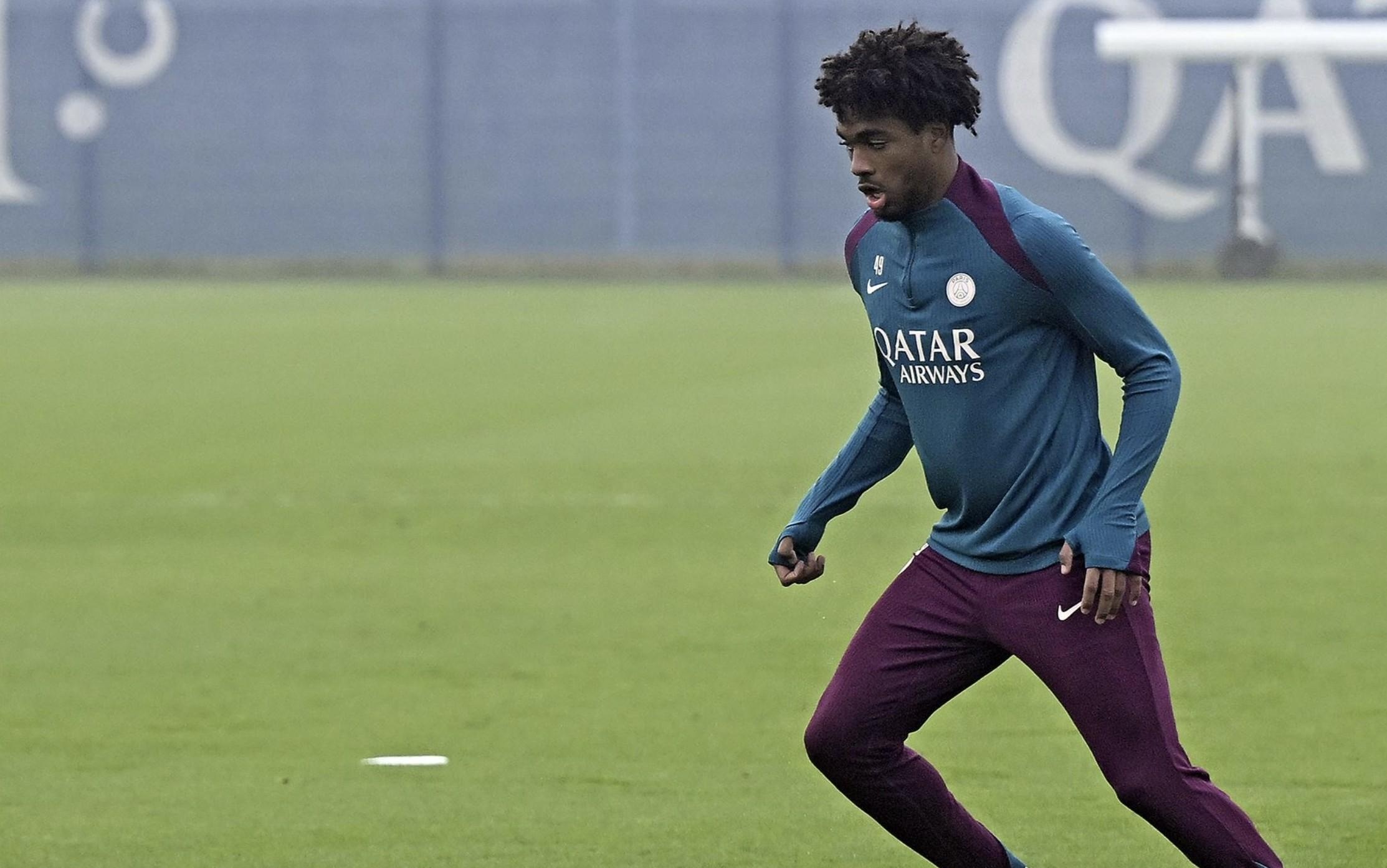 阿森纳训练开放日,赛前刷新队史纪录引欢呼,中超在即,训练强度明显提升 阿森纳训练开放日,赛前刷新队史纪录引欢呼,中超在即,训练强度明显提升