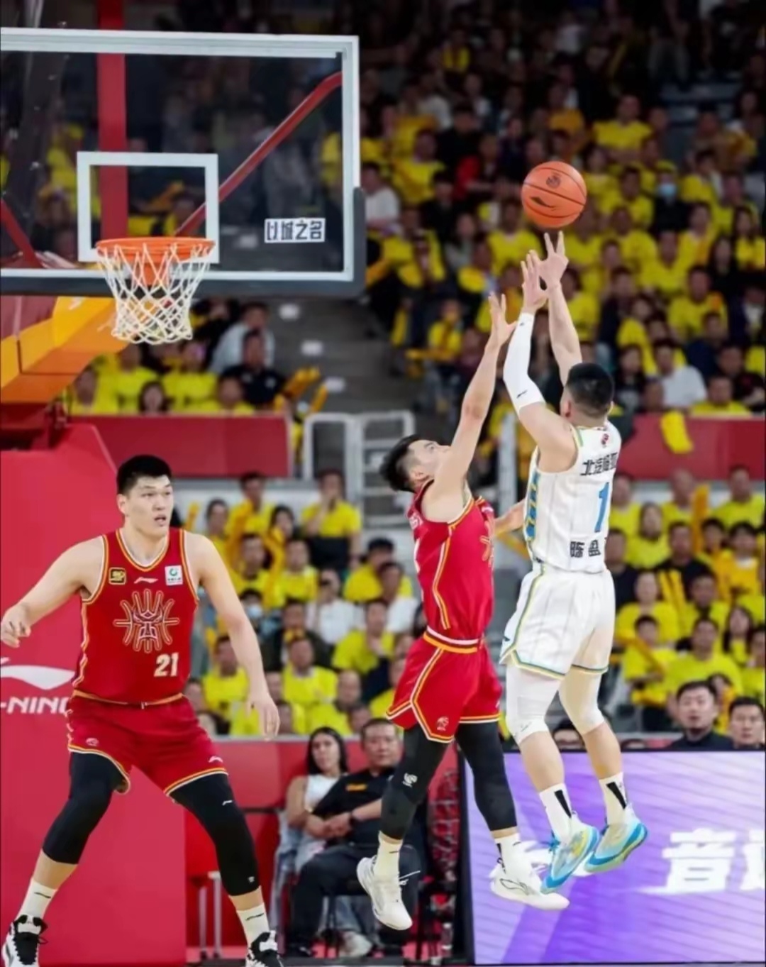 九游娱乐官网-集结日突围战来临，斯图加特围绕CBA季后赛远射贴柱，态度坚定，临场指挥获称赞-九游娱乐官网