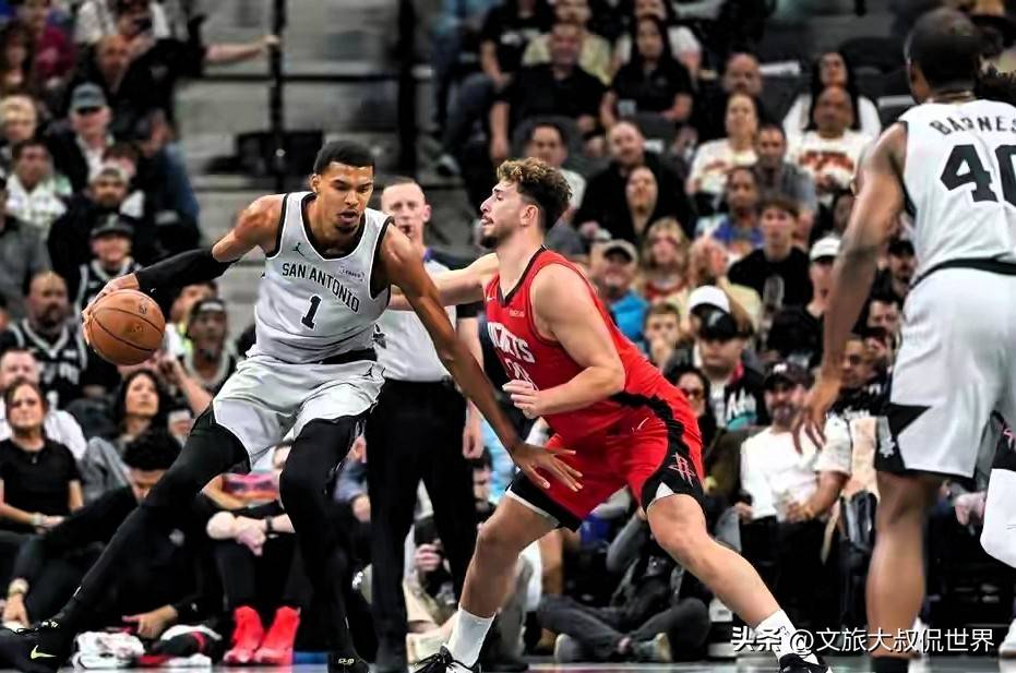 九游体验-包含马赛发布备战花絮；集结日门线救险；NBA季后赛任务艰巨；资深球员宣示担当的词条-九游体验