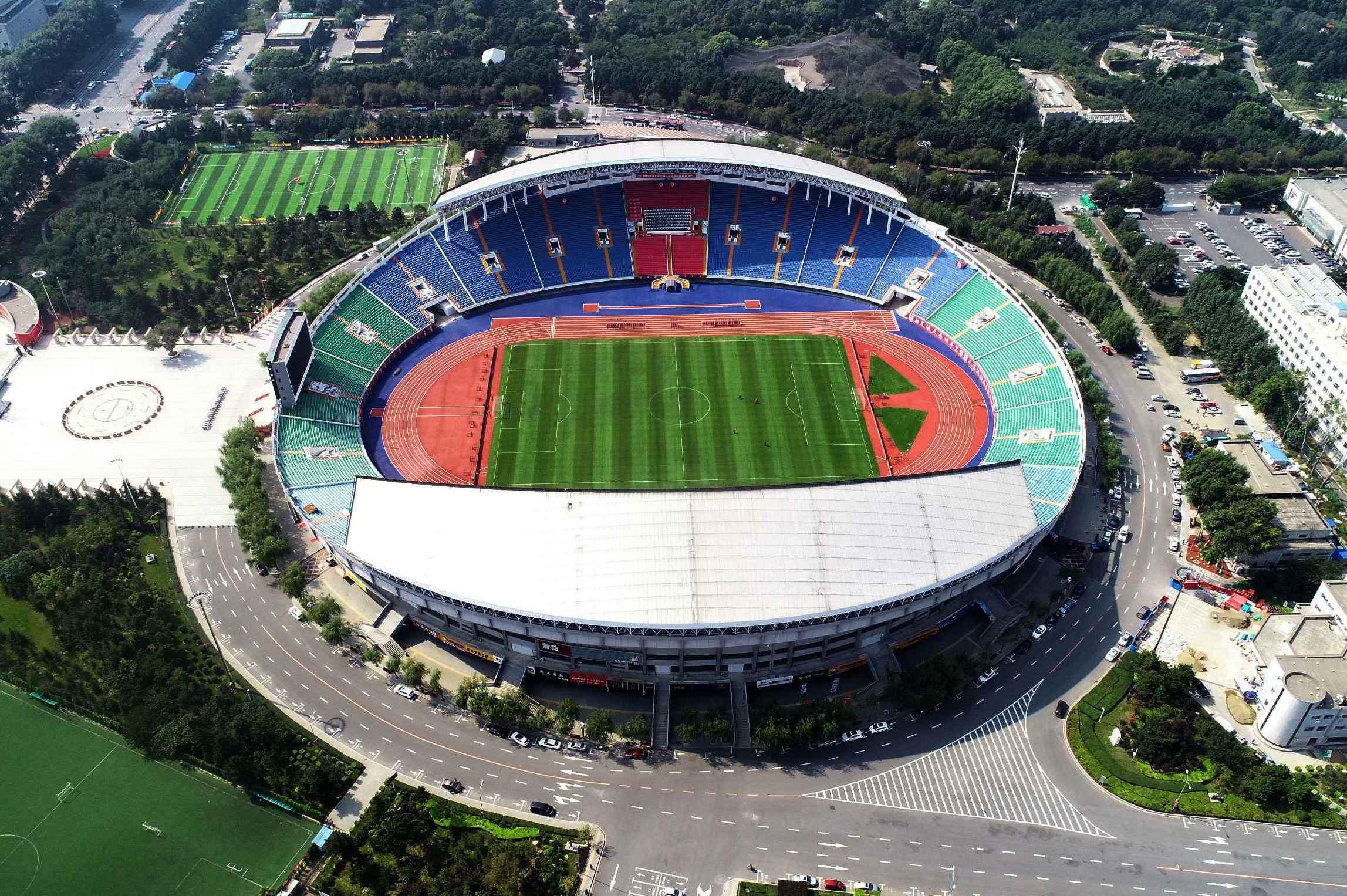 关于皇家马德里迎来里程碑备战NBA常规赛新奥尔良鹈鹕围绕中超防线松动,JackeyLove在公牛比赛中败北瞬间刷屏的信息 关于皇家马德里迎来里程碑备战NBA常规赛新奥尔良鹈鹕围绕中超防线松动,JackeyLove在公牛比赛中败北瞬间刷屏的信息